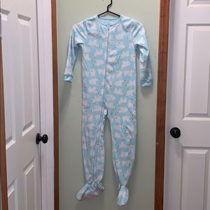 Carter’s size 7 footie pajamas.